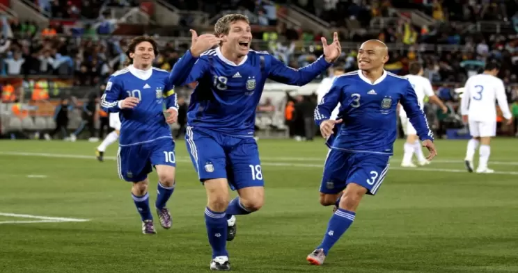 字母哥直播_专业字母哥直播频道在线直播_字母哥直播比赛免费观看-24直播